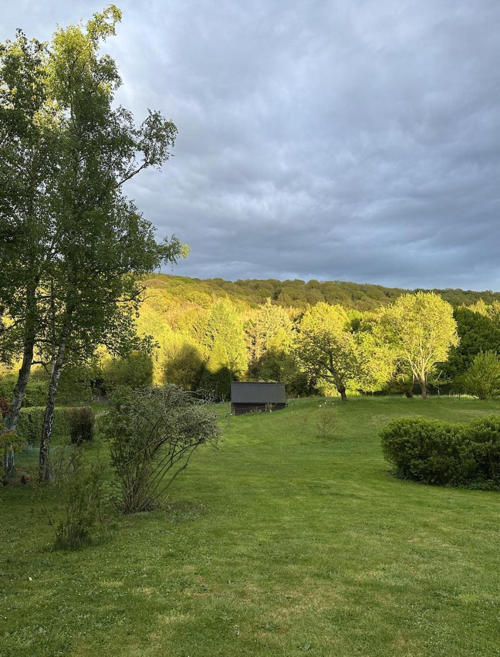 Les Deux Chambres Au Dessus De La Colline 那慕尔 外观 照片